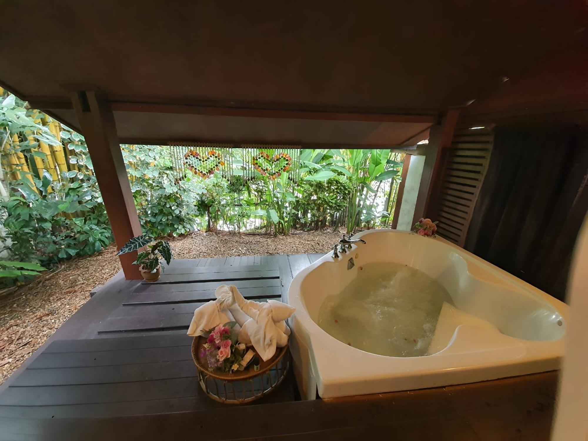 Tonnam Homestay เชียงใหม่ ภายนอก รูปภาพ